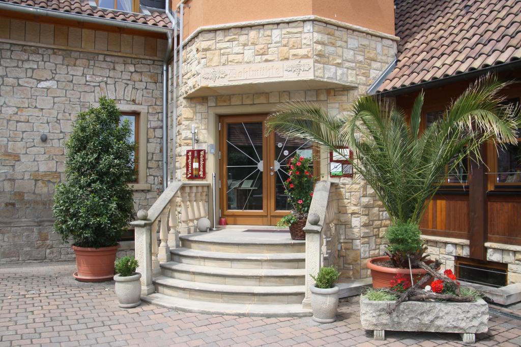 Dohlmuehle Hotel & Weingut 弗隆海姆 外观 照片