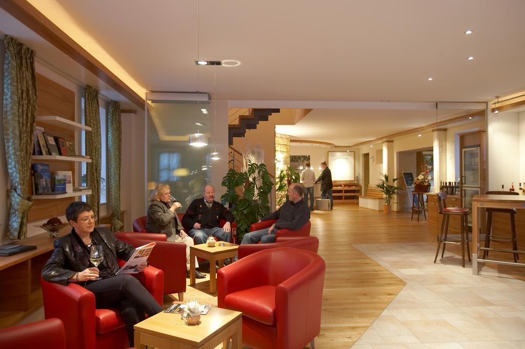 Dohlmuehle Hotel & Weingut 弗隆海姆 外观 照片